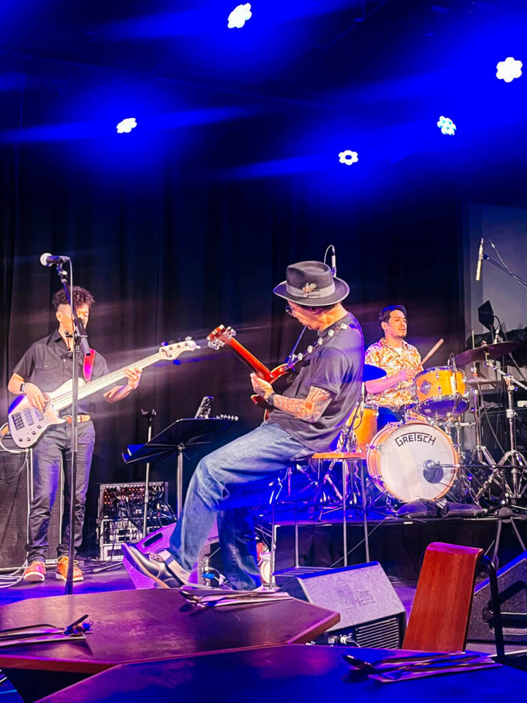 Hong Kong Blues Live Music @ Lau Bak Freespace Livehouse | The Wolfman Jack Blues Band
